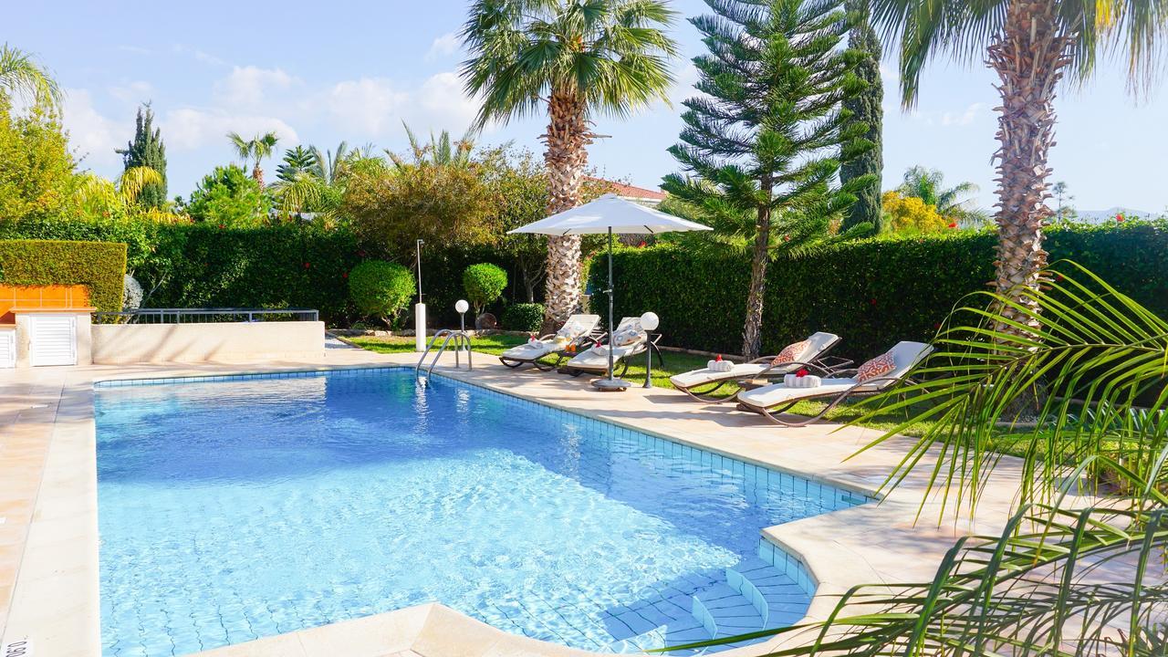 Villa Casa Mia By Ezoria Villas Коръл бей Екстериор снимка